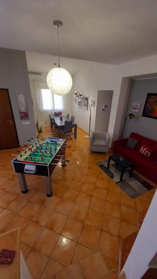 Villa Vittorio Infernetto Bagian luar foto