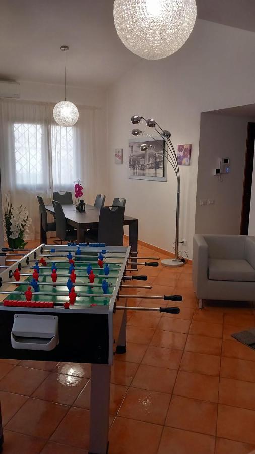 Villa Vittorio Infernetto Bagian luar foto