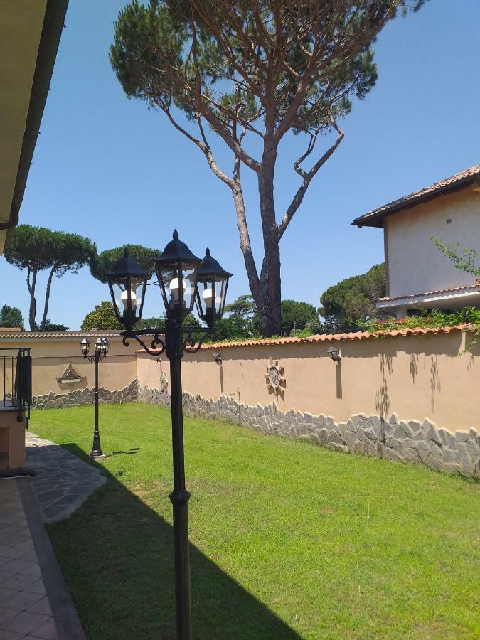 Villa Vittorio Infernetto Bagian luar foto