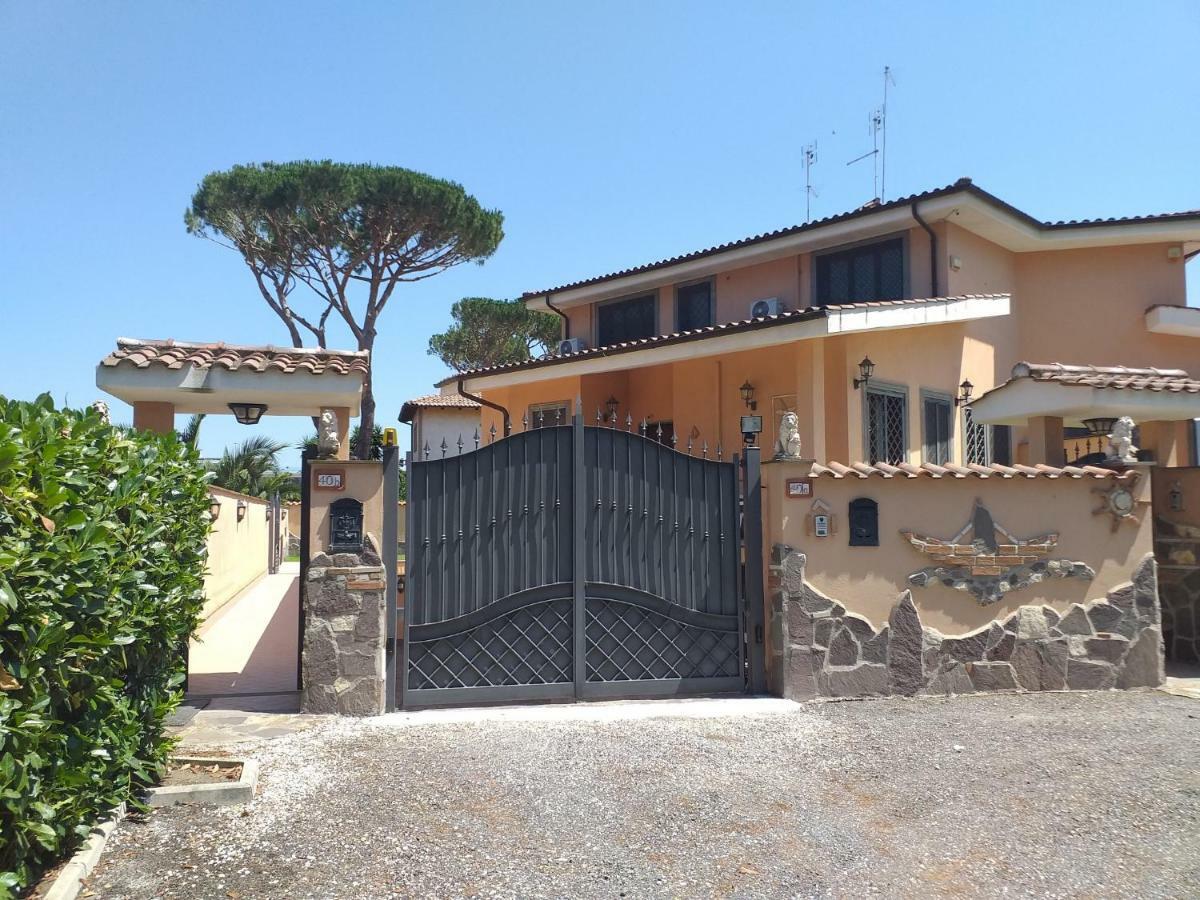 Villa Vittorio Infernetto Bagian luar foto