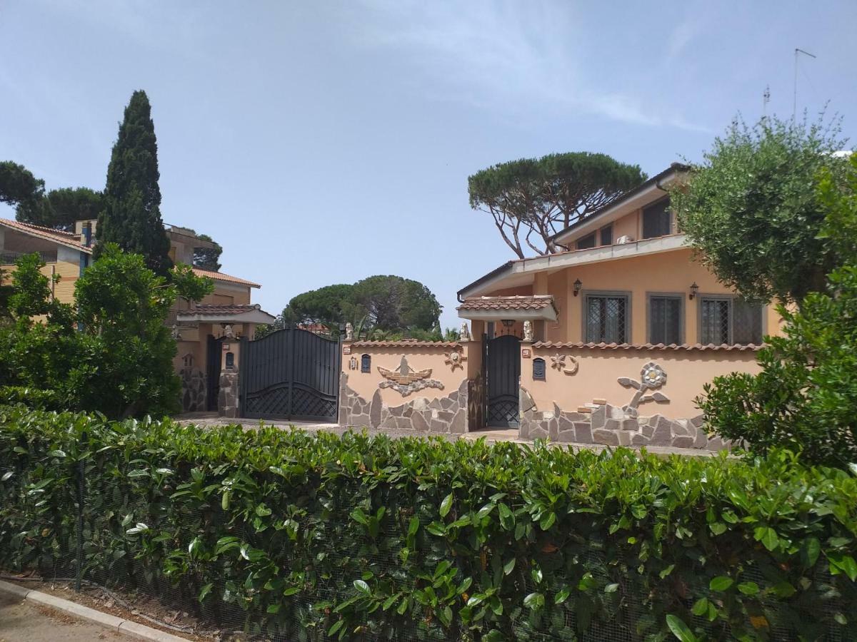 Villa Vittorio Infernetto Bagian luar foto