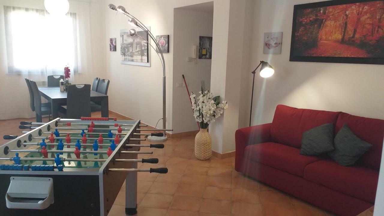 Villa Vittorio Infernetto Bagian luar foto